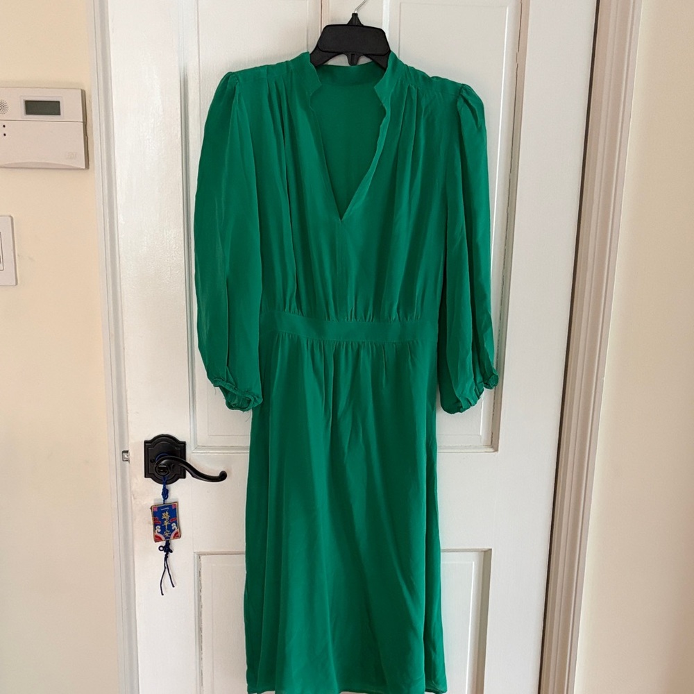 Elegant Green Women's Dress
